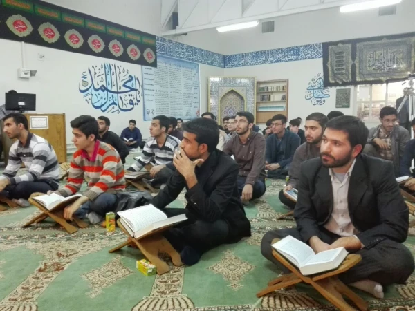 برگزاری بخش شفاهی قرآن و عترت جشنواره فرهنگی استان تهران+نتایج مسابقات

دانشجو معلمان مرکز شهدای مکه حائز رتبه های برتر شدند 2