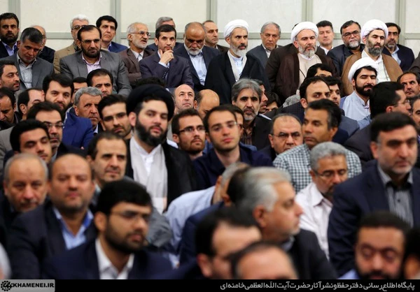 رهبر انقلاب در دیدار اساتید دانشگاه ها:

دانشگاه و دانشجو باید همواره انقلابی باشندتنها راه علاج مشکلات اجرای صحیح سیاست های اقتصاد مقاومتی است 2