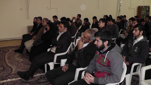 گزارش تصویری مراسم ویژه شب یلدا در مرکزآموزش عالی شهدای مکه 3