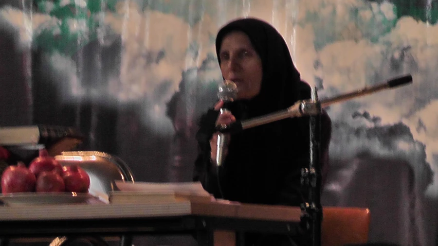 گزارش تصویری مراسم ویژه شب یلدا در مرکزآموزش عالی شهدای مکه 4