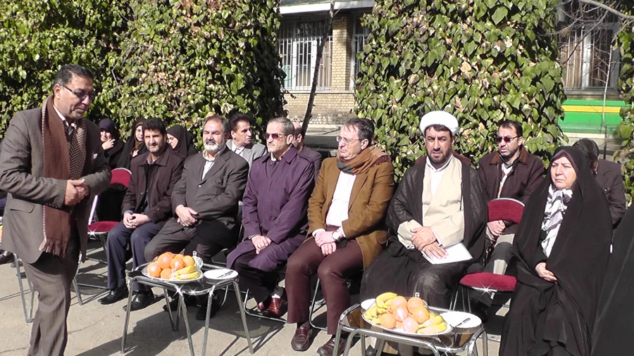 با حضور دکتر مهرمحمدی برگزار شد:

افتتاح زمین چمن فوتبال مرکز آموزش عالی شهدای مکه 2