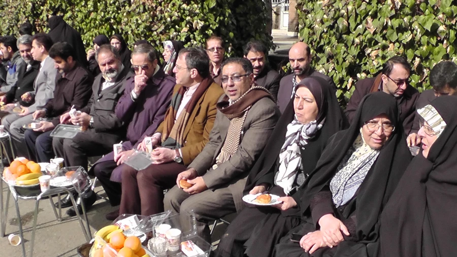 با حضور دکتر مهرمحمدی برگزار شد:

افتتاح زمین چمن فوتبال مرکز آموزش عالی شهدای مکه 2