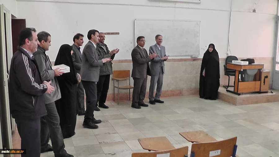 در آخرین روز های سال 95 :

بازدید سرزده مدیریت امور پردیس های استان تهران از تشکیل کلاس های آموزشی 2