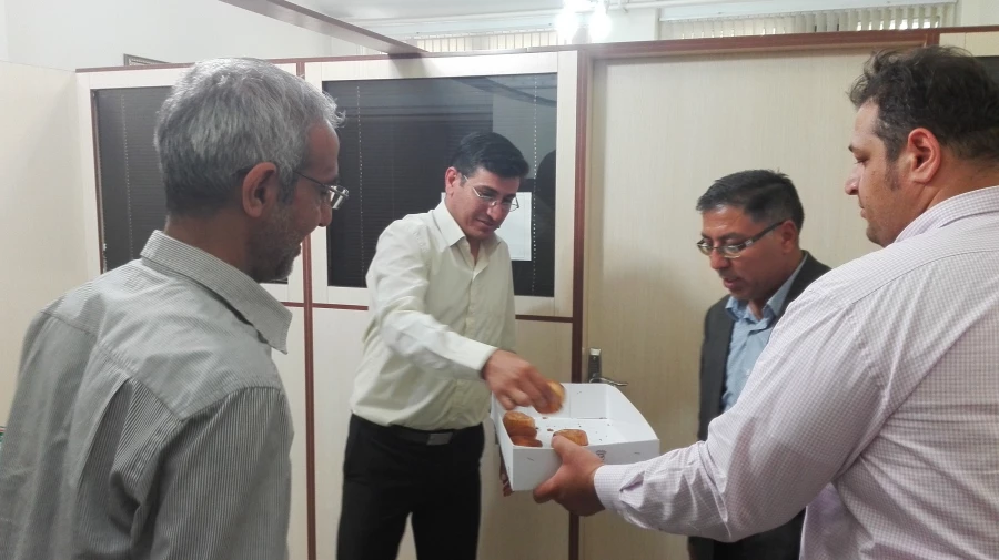 گزارش تصویری تبریک روز معلم در مرکز آموزش عالی شهدای مکه 11