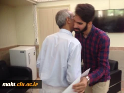 بسته های فرهنگی اهدایی از سوی بیت مقام معظم رهبری به  دانشجومعلمان  مرکز آموزش عالی شهدای مکه تقدیم شد. 2