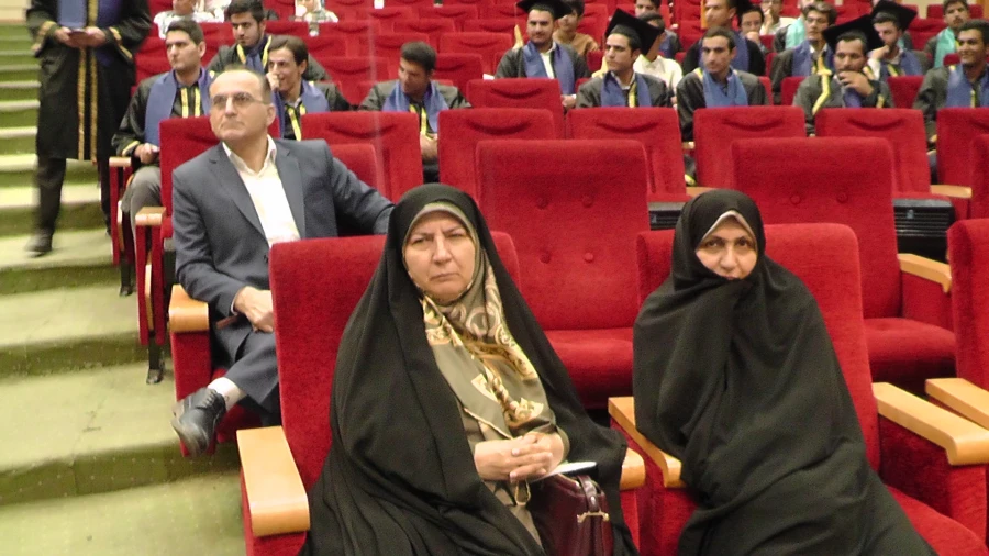 گزارش تصویری از مراسم جشن دانش آموختگی دانشجو معلمان مرکز آموزش عالی شهدای مکه 9