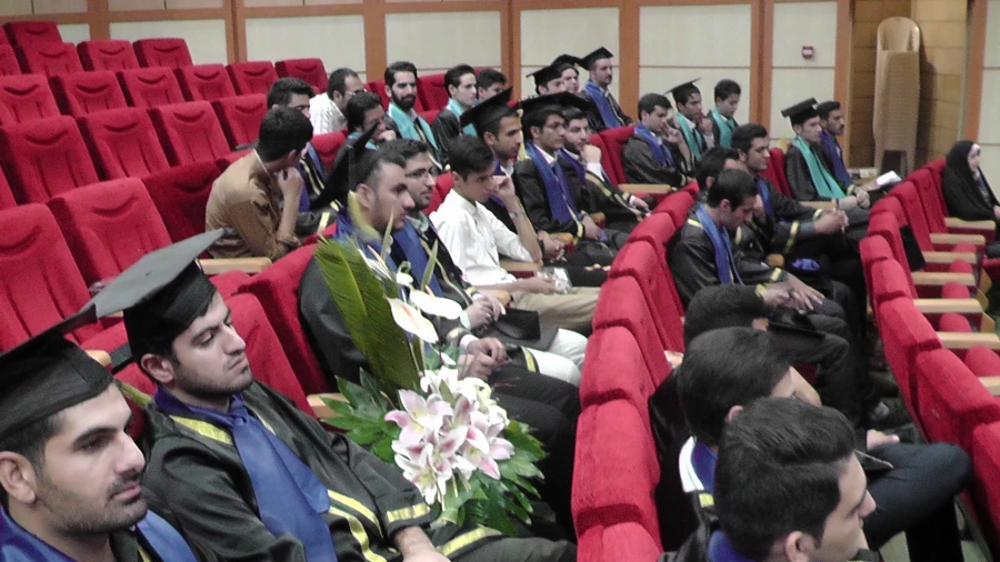 گزارش تصویری از مراسم جشن دانش آموختگی دانشجو معلمان مرکز آموزش عالی شهدای مکه 12