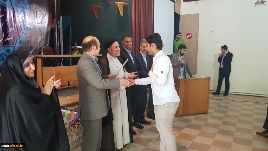 برگزاری مراسم  بزرگداشت هفته  معلم و جشن نیمه شعبان در مرکز آموزش عالی شهدای مکه 8