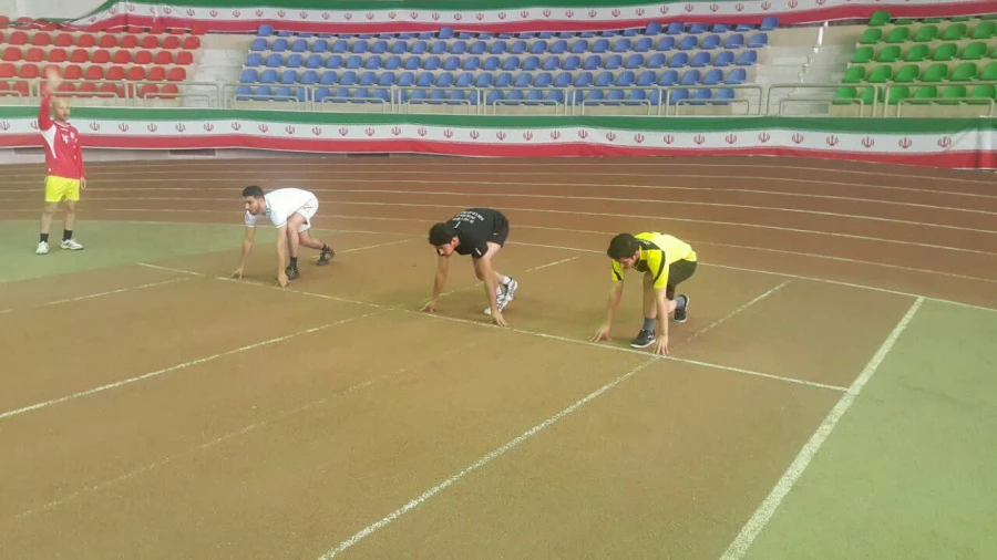 کسب رتیه های برتر دانشجو معلمان مرکز شهدای مکه در مسابقات ورزشی استان تهران 3