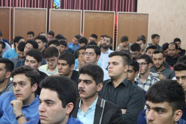 برگزاری آئین استقبال از نو دانشجومعلمان مرکز آموزش عالی شهدای مکه 4