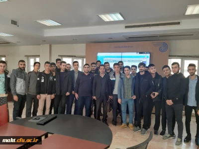 به همت دکتر مسیح اله جهرمی ریاست مرکز و دکتر صادقی مدرس رشته جغرافیا برگزار شد .

بازدید علمی دانشجویان از مرکز اقلیم شناسی کاربردی استان تهران