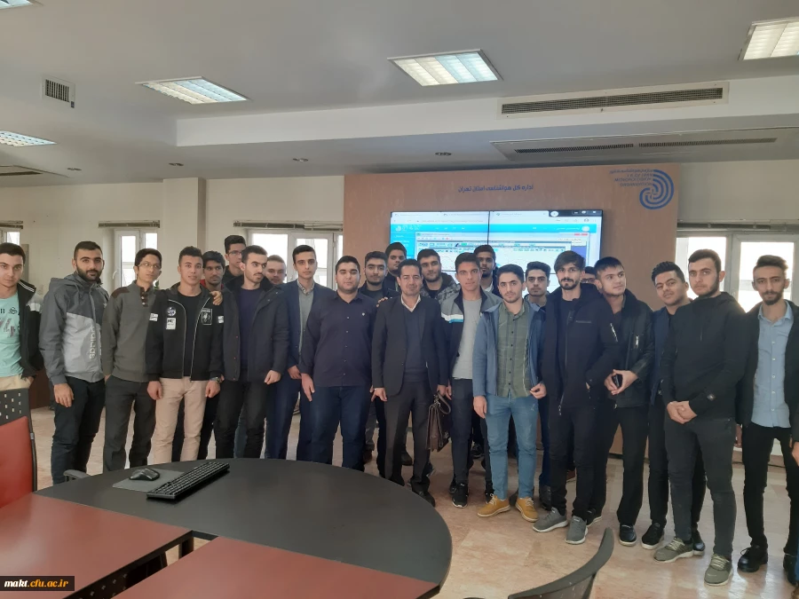 بازدید علمی دانشجویان از مرکز اقلیم شناسی کاربردی استان تهران 2