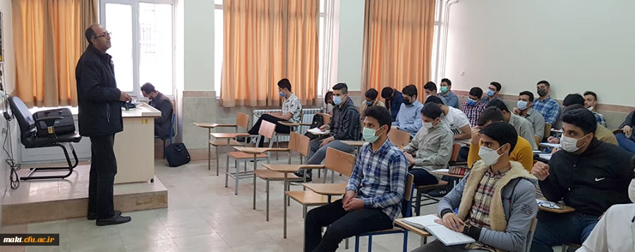 حضور دانشجویان در مرکز آموزش عالی شهدای مکه 2