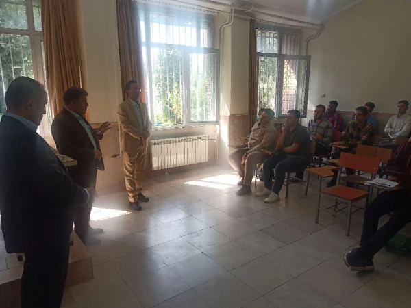 برگزاری کلاسهای حضوری مرکز آموزش عالی شهدای مکه  3