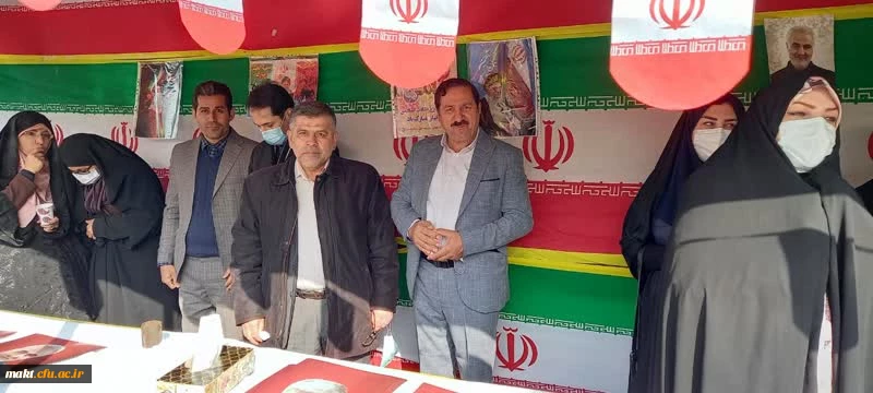 حضور استادان، رؤسا و معاونان پردیس ها و مراکز، کارکنان و دانشجویان دانشگاه فرهنگیان تهران در راه پیمایی روز 22 بهمن 4