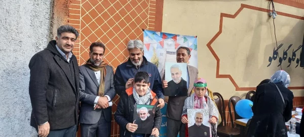 حضور استادان، رؤسا و معاونان پردیس ها و مراکز، کارکنان و دانشجویان دانشگاه فرهنگیان تهران در راه پیمایی روز 22 بهمن 4