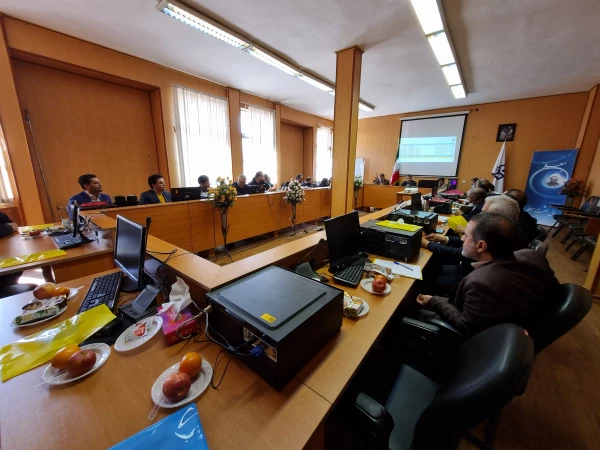 نشست رؤسا، معاونان، عاملان مالی و کارپردازان پردیس ها و مراکز استان تهران در مرکز آموزش عالی شهدای مکه 5