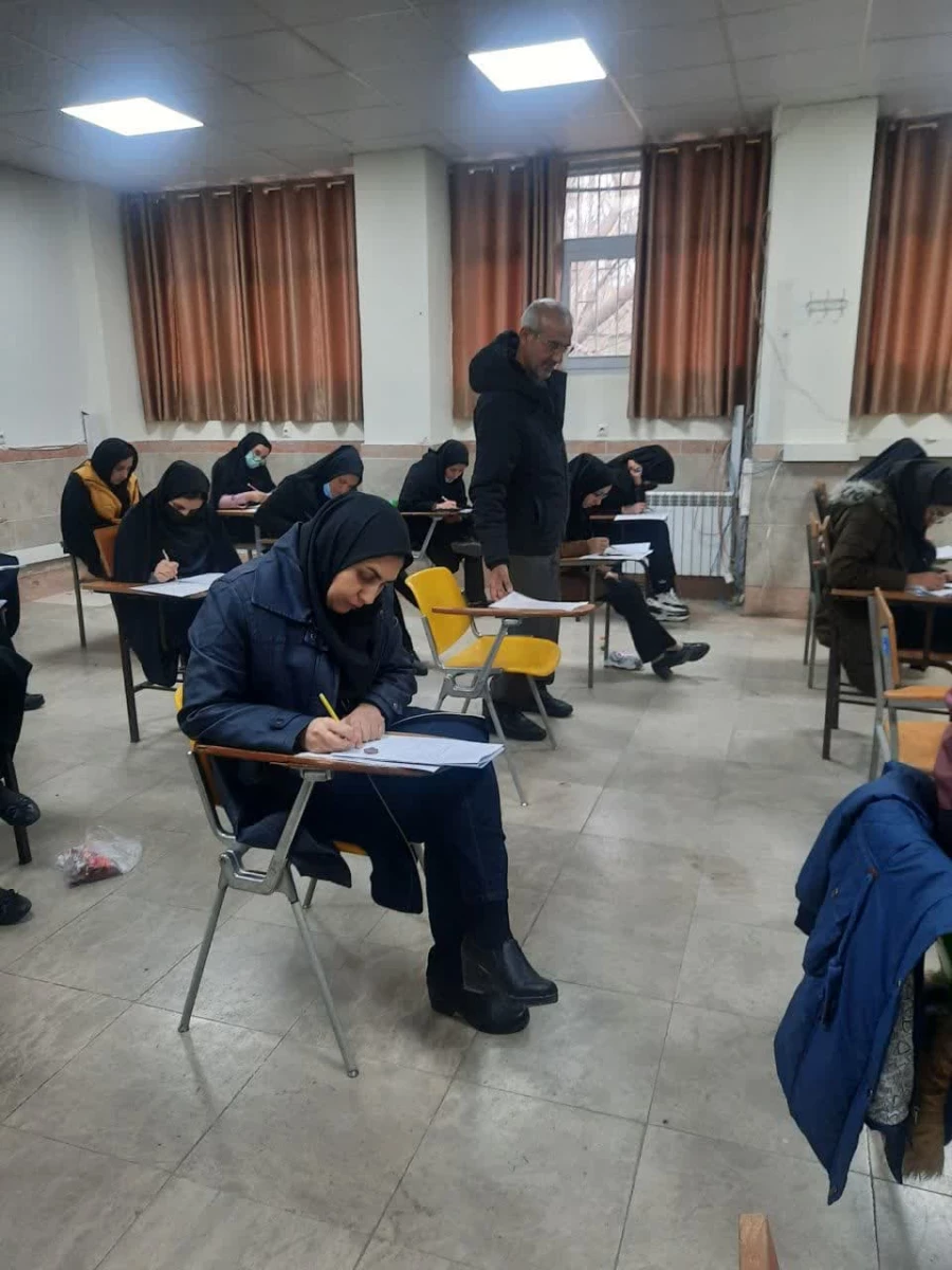 برگزاری آزمون جبرانی جامع پایانی مهارت آموزان ماده 28
 3