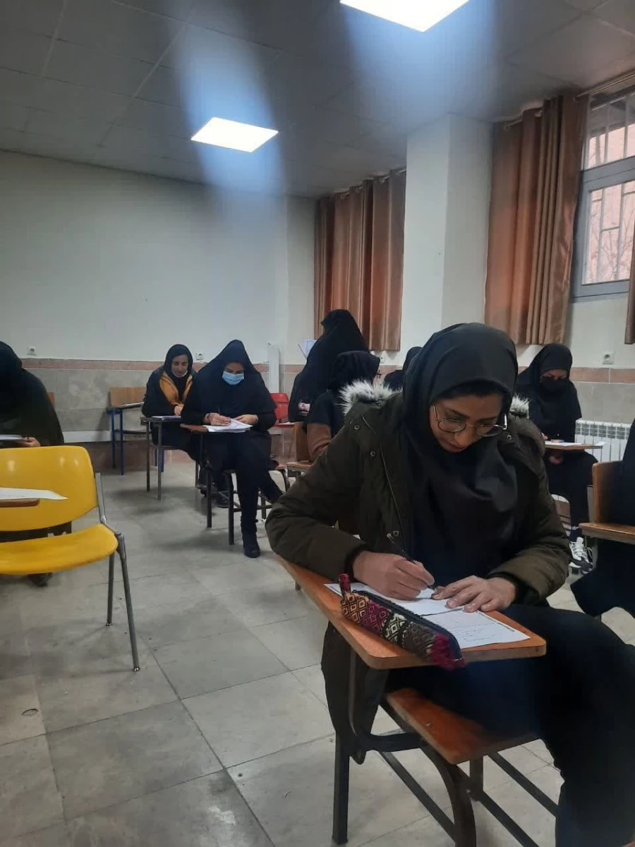 برگزاری آزمون جبرانی جامع پایانی مهارت آموزان ماده 28
 5