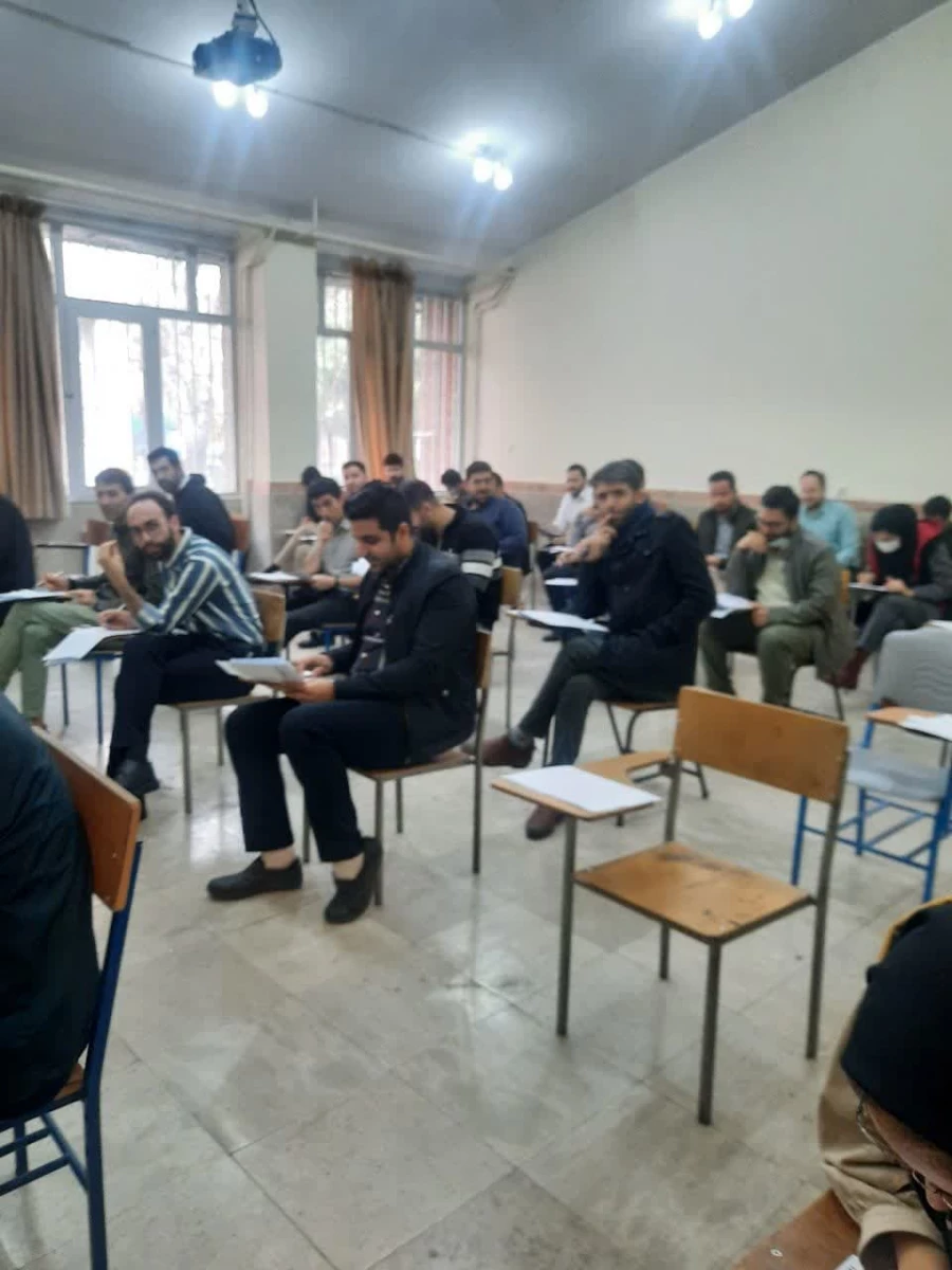 برگزاری آزمون جبرانی جامع پایانی مهارت آموزان ماده 28
 11