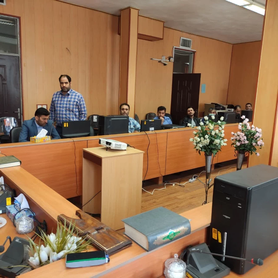 جلسۀ تقدیر و تشکر از همکاران و کارکنان مرکز آموزش عالی شهدای مکه در روزهای پایانی سال 1401 7