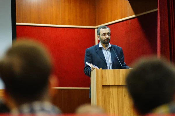 گزارش تصویری برگزاری جشن روز معلم در مرکز آموزش عالی شهدای مکه 10