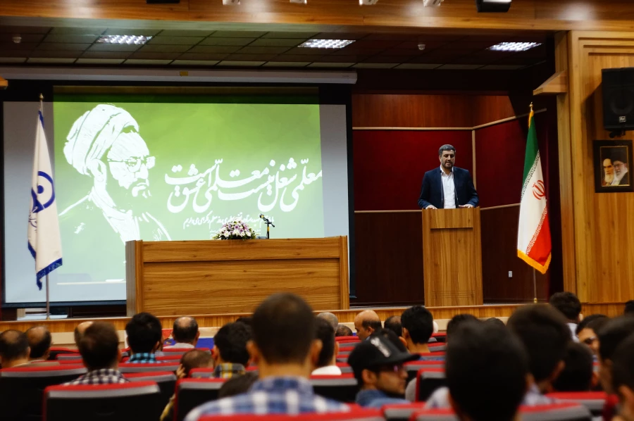 گزارش تصویری برگزاری جشن روز معلم در مرکز آموزش عالی شهدای مکه 12