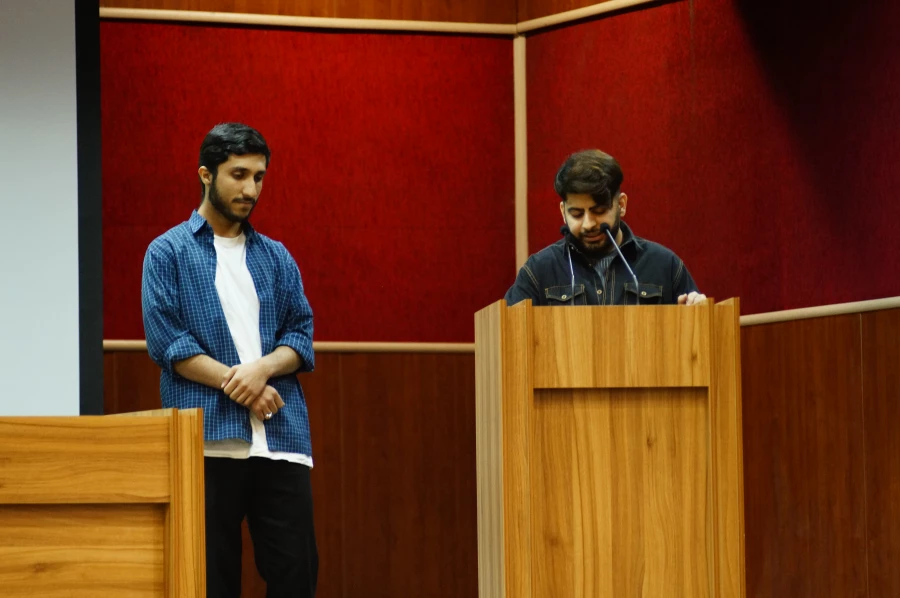 گزارش تصویری برگزاری جشن روز معلم در مرکز آموزش عالی شهدای مکه 16