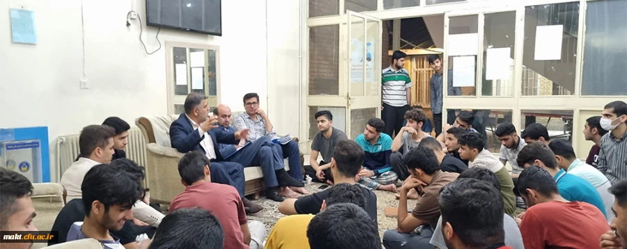 برگزاری نشست دانشجومعلمان خوابگاهی با حضور سرپرست محترم مرکز  2