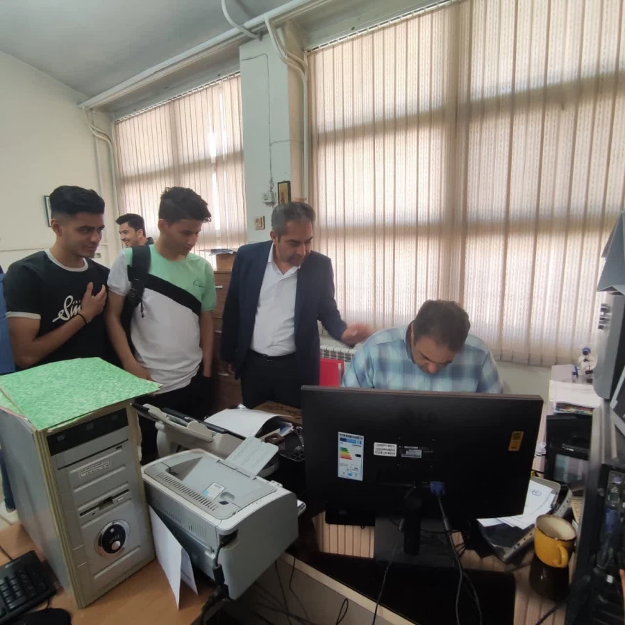 نتیجۀ انتخابات انجمن صنفی_ رفاهی دانشجویان مرکز آموزش عالی شهدای مکه تهران 6