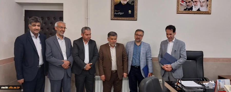 معرفی مدیر گروه جدید آموزش هنر مرکز آموزش عالی شهدای مکه و تجلیل از مدیر گروه پیشین 2