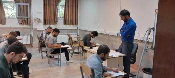 برگزاری آزمون های پایان ترم در مرکز آموزش عالی شهدای مکه 9