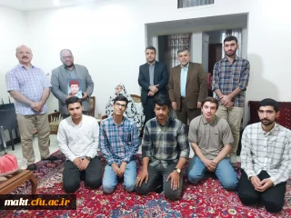 دیدار سرپرست مدیریت استان و سرپرست مرکز  و جمعی از دانشجویان شهدای مکه با خانواده شهید ساسانی

 در محضر شهیدان