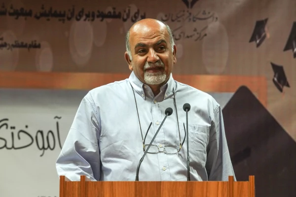 برگزاری جشن دانش آموختگی ورودی های 1398 مرکز آموزش عالی شهدای مکه 8