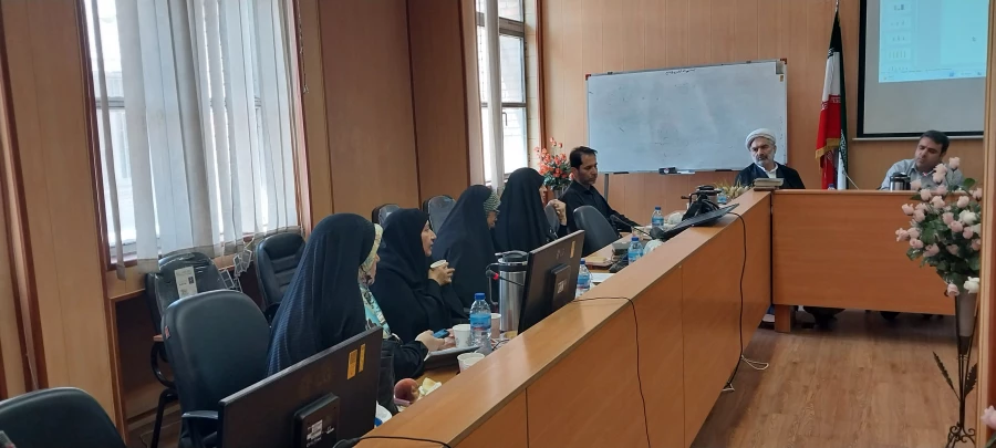 برگزاری پنجمین جلسۀ شورای مدیریت پردیس های استان تهران در مرکز آموزش عالی شهدای مکه 9