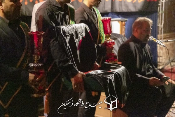 برگزای هیئت دانشجویی توسط  هیئت جامع دانشگاه فرهنگیان استان تهران به نام و یاد ذاکر شهید دانشجو معلم محمد جواد اسلامی فر در مرکز شهدای مکه  3