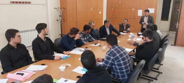 برگزاری جلسۀ بررسی صلاحیت های عمومی و اختصاصی فرایند پذیرش دانشجو معلم متعهد خدمت 3