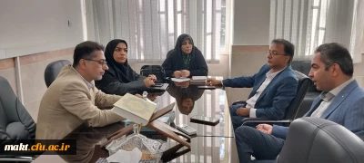 بازدید از کتابخانۀ مرکز آموزش عالی شهدای مکه

بازدید  معاون محترم مدیر کل نشر و تولید علم دانشگاه فرهنگیان و  ناظر محترم پژوهش و کتابداری از کتابخانه مرکز آموزش عالی شهدای مکه