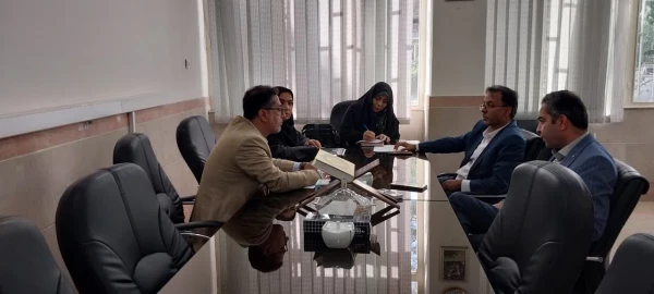 بازدید  معاون محترم مدیر کل نشر و تولید علم دانشگاه فرهنگیان و  ناظر محترم پژوهش و کتابداری از کتابخانل مرکز آموزش عالی شهدای مکه 3