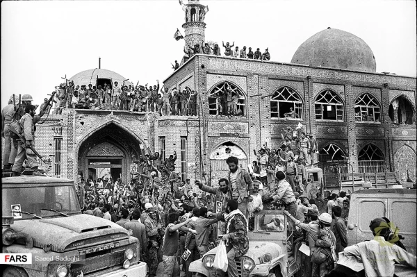 پیام تبریک سرپرست مرکز آموزش عالی شهدای مکه به مناسبت فرا رسیدن هفتۀ دفاع مقدس 6