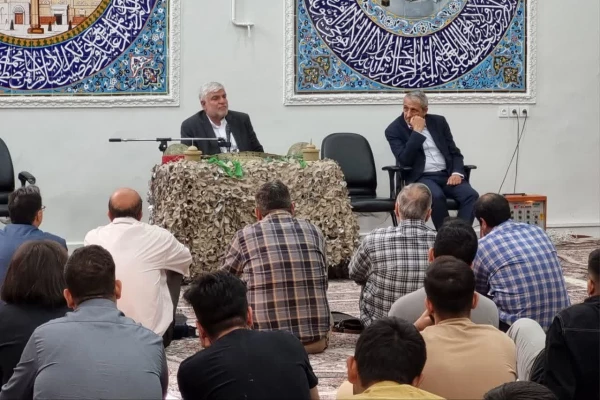 برگزاری جشن بازگشایی و استقبال از مهر و گرامیداشت هفتۀ دفاع مقدس در مرکز آموزش عالی شهدای مکه 10