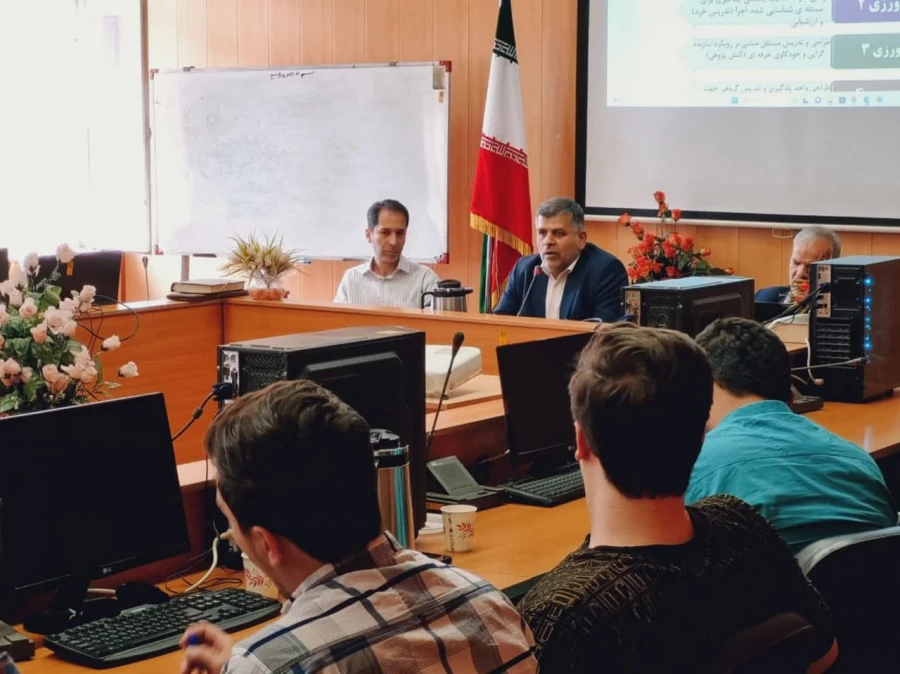 برگزاری دومین جلسۀ توجیهی کارورزی در مرکز آموزش عالی شهدای مکه 3