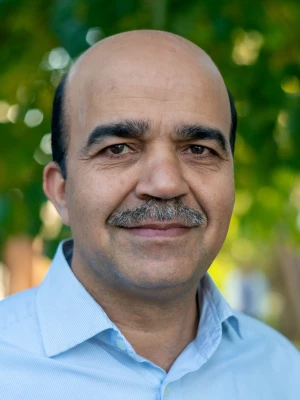 آقای عباس فتوحی بافقی