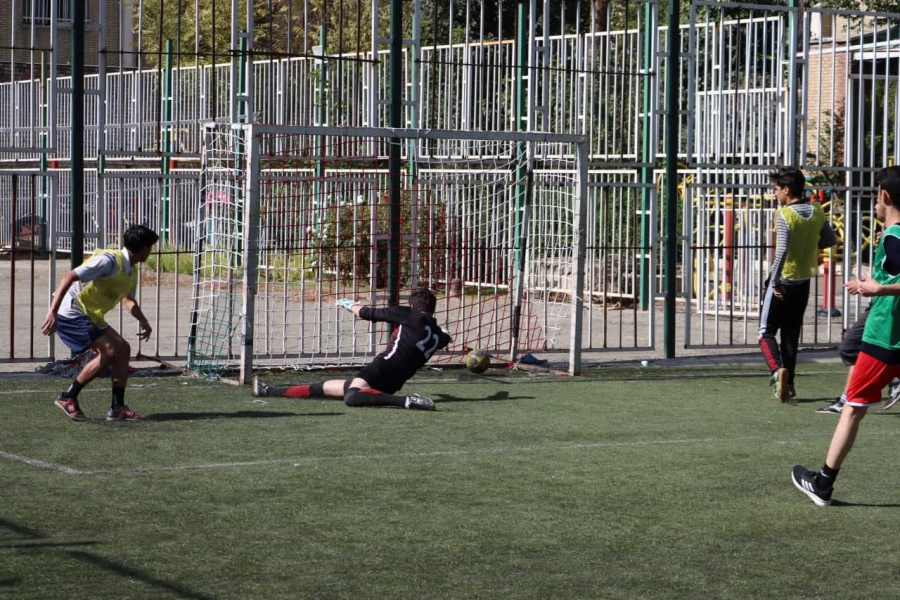 لیگ داغ فوتبال مرکز شهدای مکه به مناسبت هفتۀ تربیت بدنی 6