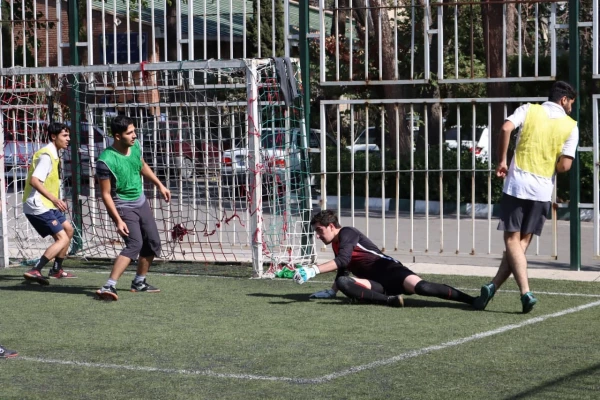 لیگ داغ فوتبال مرکز شهدای مکه به مناسبت هفتۀ تربیت بدنی 12