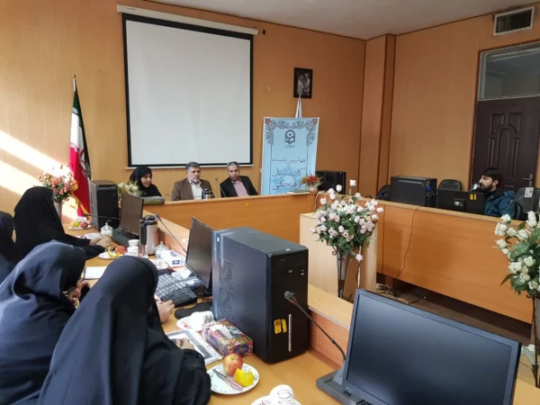 چهارمین نشست کارشناسان فرهنگی مراکز استان تهران در مرکز آموزش عالی شهدای مکه 4