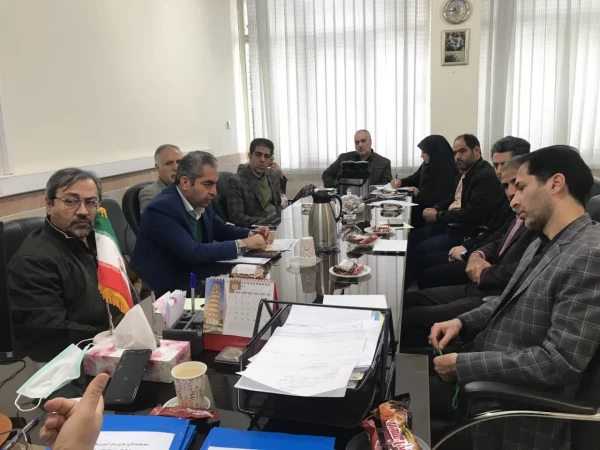 برگزاری نشست علمی_تخصصی بررسی سرفصل های درسی ترم جاری با حضوراساتید مدعو و هیات علمی گروه آموزش هنر مرکز آموزش عالی شهدای مکه 3