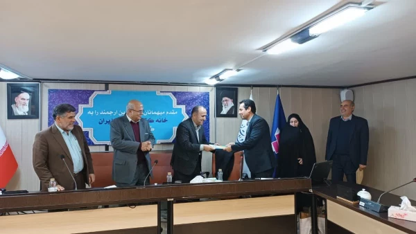  برگزاری گرامیداشت هفته پژوهش و تجلیل از معلمان و استادان پژوهشگر حوزه علوم جغرافیایی 5