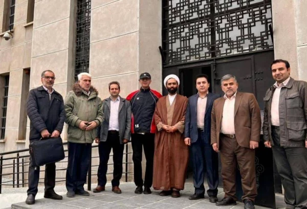 برگزاری جلسه ی مشترک رئیس مرکز آموزش عالی شهدای مکه با مسئولین باغ موزه قصر 2