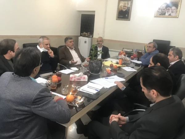 جلسه مدیر گروه معارف اسلامی با مدیر گروه های مرکز آموزش عالی شهدای مکه 2